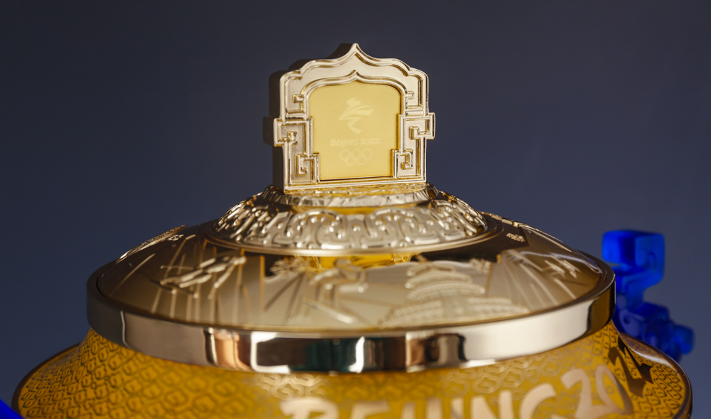 2022北京冬奥特许藏品《冬奥五环珐琅尊》惊艳亮相 - 收藏互动商城